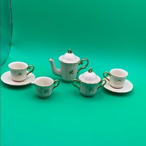 Elegant White and Gold Doll’s Tea Set.      Lennox.     $35